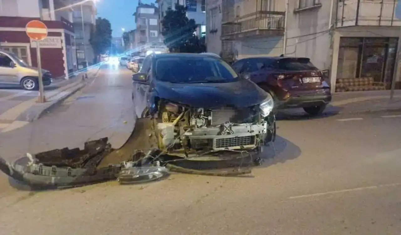 Manavgat’ta İki Günde İkinci Kazasını Yapan Sürücü Sitem Etti! 1